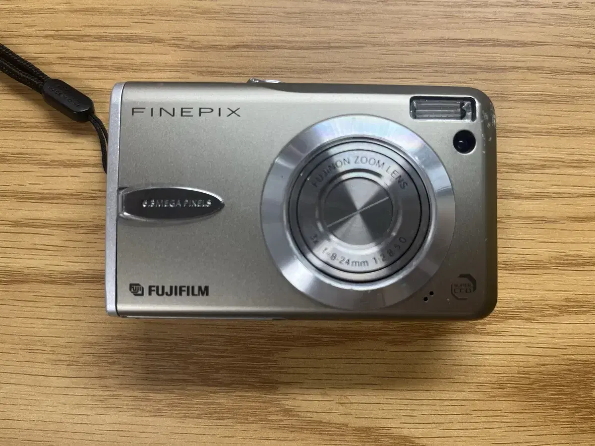 후지필름 파인픽스 F30 fujifilm finefix